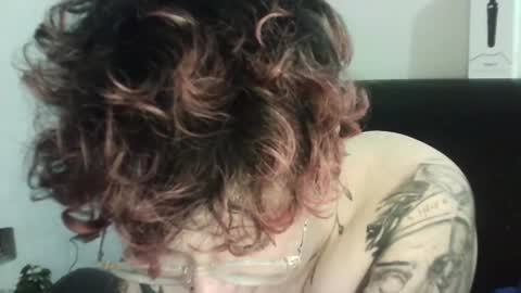 Snapshot of megan_coop3r_ chatting on 02-02-25, 10:02 Megan and sophi online show from 02-02-25, 10:02