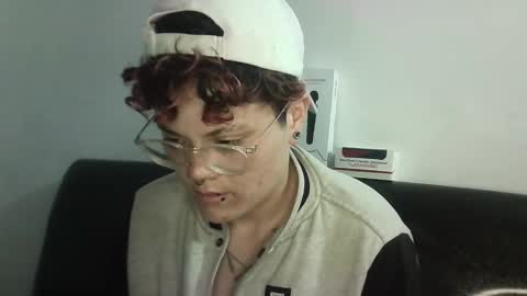 Snapshot of megan_coop3r_ chatting on 02-27-25, 05:56 Megan and sophi online show from 02-27-25, 05:56