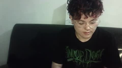 Snapshot of megan_coop3r_ chatting on 02-28-25, 06:43 Megan and sophi online show from 02-28-25, 06:43