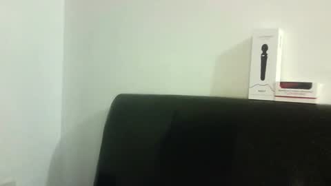 Snapshot of megan_coop3r_ chatting on 03-03-25, 06:59 Megan and sophi online show from 03-03-25, 06:59