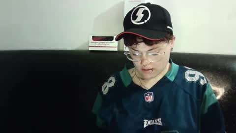 Snapshot of megan_coop3r_ chatting on 03-11-25, 12:00 Megan and sophi online show from 03-11-25, 12:00