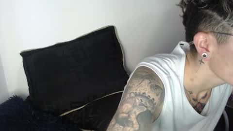 Snapshot of megan_coop3r_ chatting on 09-13-25, 10:31 Megan and sophi online show from 09-13-25, 10:31