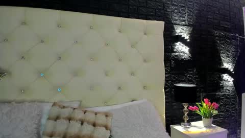     online show from 02-15-25, 12:43