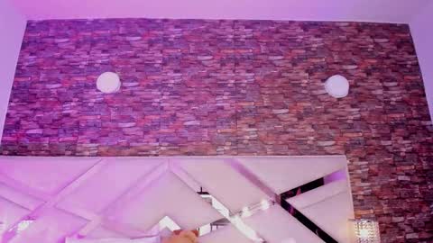     online show from 11-07-25, 12:05