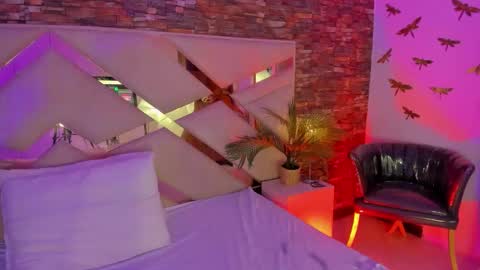     online show from 01-15-26, 12:32