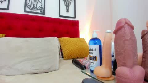 Snapshot of megan_fox_22 chatting on 11-13-25, 01:04 Megan online show from 11-13-25, 01:04