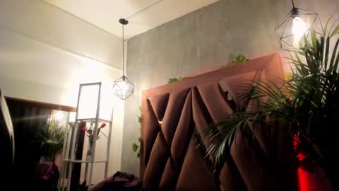 Snapshot of megan_inked_ chatting on 01-19-25, 02:36 online show from 01-19-25, 02:36