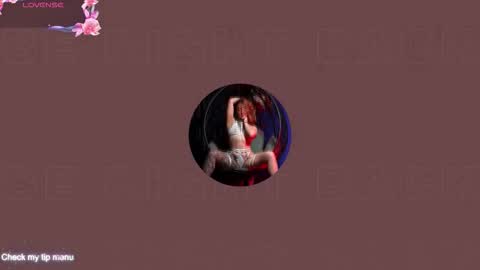 Snapshot of megan_inked_ chatting on 10-09-25, 02:42 online show from 10-09-25, 02:42