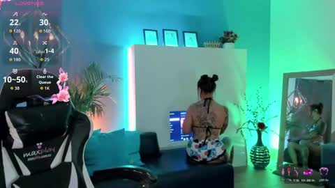    online show from 04-17-26, 03:53