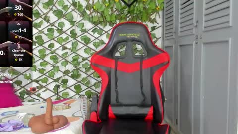 Snapshot of megan_kis9 chatting on 11-07-25, 03:01 megan online show from 11-07-25, 03:01