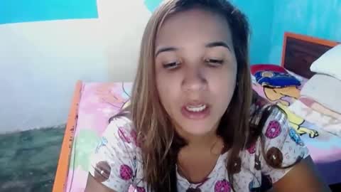 Snapshot of megan_little_ chatting on 12-08-24, 01:02 amanda online show from 12-08-24, 01:02