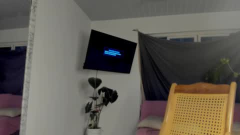 Megan Lu online show from 10-09-25, 04:43