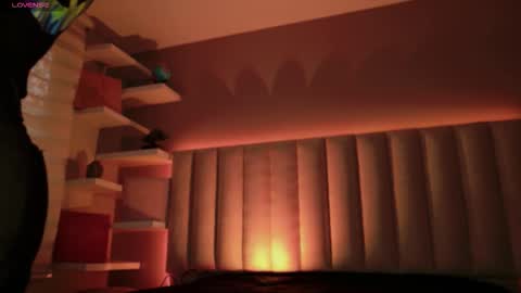     online show from 10-28-25, 12:09