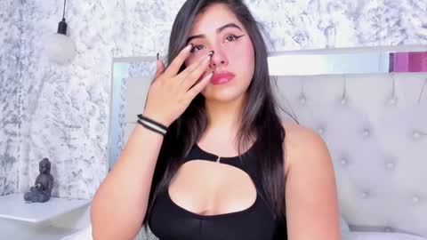 MEGAN  online show from 10-30-25, 11:22