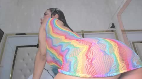 Snapshot of megan_rous2 chatting on 09-17-25, 03:19 megan online show from 09-17-25, 03:19
