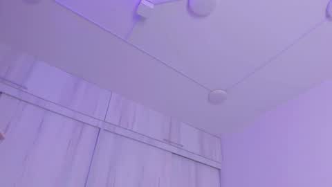 Snapshot of megan_rous2 chatting on 11-06-25, 03:07 megan online show from 11-06-25, 03:07