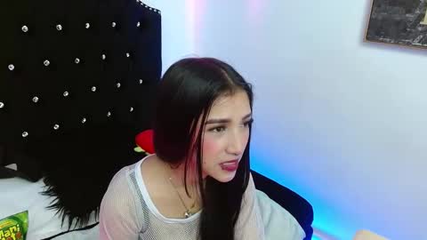 Snapshot of megan_saint chatting on 09-22-25, 03:52 megan_saint online show from 09-22-25, 03:52