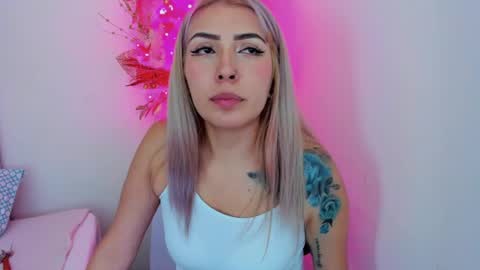 Megan rose online show from 01-04-25, 03:18