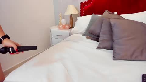 Snapshot of megan_sweet_1 chatting on 02-13-25, 02:42 megan_sweet_1 online show from 02-13-25, 02:42