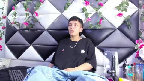 megan_thompsonn_ online show from 11-26-25, 02:12