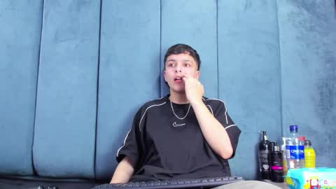 megan_thompsonn_ online show from 03-25-26, 02:17