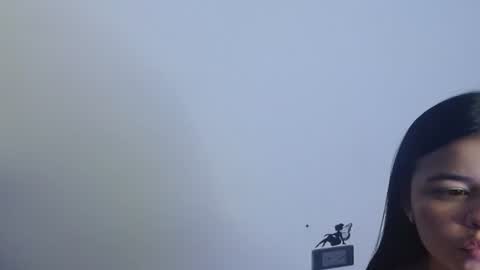 Carolina online show from 11-19-25, 02:33