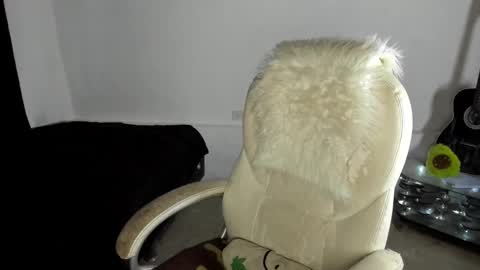 Snapshot of megan_waldman chatting on 02-07-25, 10:52 Megan online show from 02-07-25, 10:52