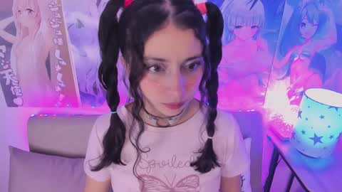 Megan  online show from 12-19-24, 04:34