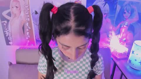 Megan  online show from 12-20-24, 07:33