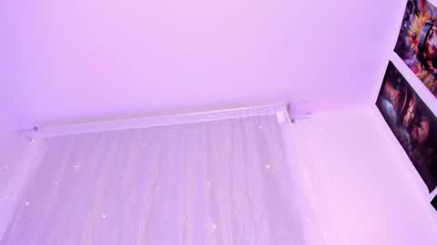 Megan  online show from 10-15-25, 08:58