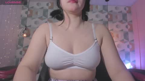 Megan  online show from 03-11-25, 12:39