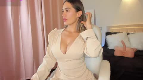  Megan  online show from 04-06-26, 12:30