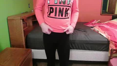 GlamTransGoddess online show from 12-04-25, 02:32