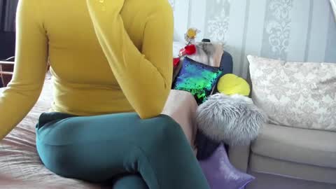 Nicki--------- Welcome to my Room online show from 02-18-25, 07:32