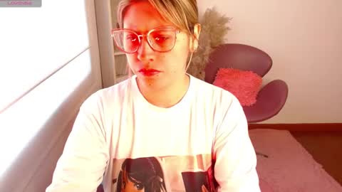 MEGAN online show from 02-04-25, 12:11