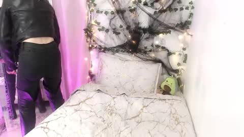 MEGAN online show from 10-20-25, 11:05