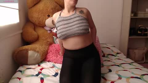 Snapshot of meganlk chatting on 02-11-26, 06:13 MEGAN online show from 02-11-26, 06:13