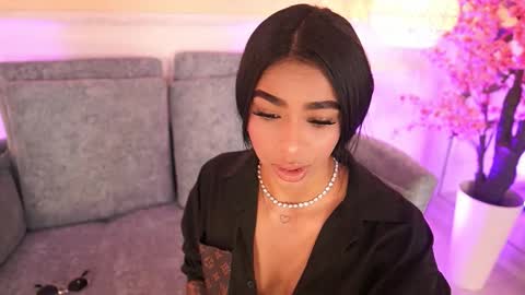 Megan Lowell online show from 02-02-26, 07:23