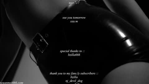 Snapshot of meganmei666 chatting on 12-03-24, 06:15 for more 3 online show from 12-03-24, 06:15