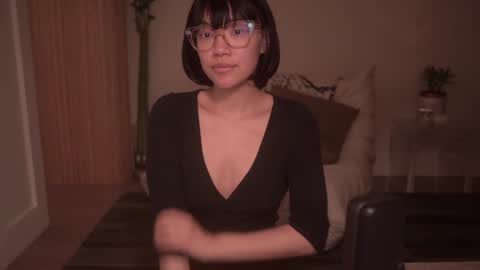 Snapshot of meganmei666 chatting on 12-09-24, 02:56 for more 3 online show from 12-09-24, 02:56