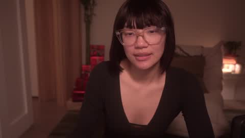 Snapshot of meganmei666 chatting on 12-20-24, 02:41 for more 3 online show from 12-20-24, 02:41
