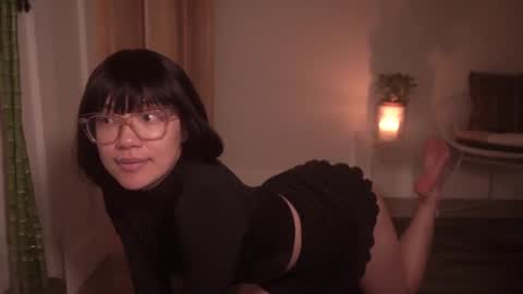 Snapshot of meganmei666 chatting on 03-06-25, 02:51 for more 3 online show from 03-06-25, 02:51