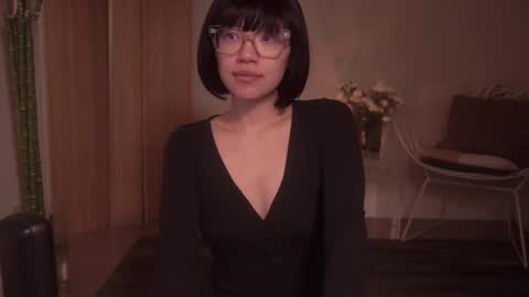 Snapshot of meganmei666 chatting on 03-10-25, 01:23 for more 3 online show from 03-10-25, 01:23