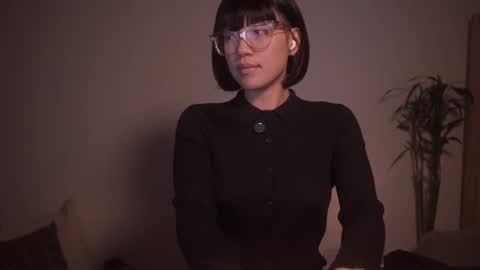 Snapshot of meganmei666 chatting on 09-18-25, 02:02 for more 3 online show from 09-18-25, 02:02