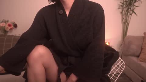 Snapshot of meganmei666 chatting on 09-30-25, 02:16 for more 3 online show from 09-30-25, 02:16