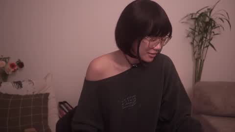 Snapshot of meganmei666 chatting on 10-01-25, 02:06 for more 3 online show from 10-01-25, 02:06