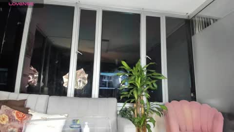 Mara online show from 03-06-25, 09:58