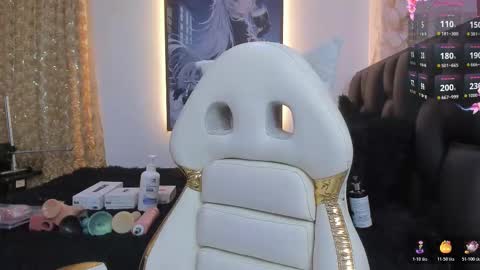 Megan  online show from 11-10-25, 08:13