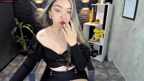 Megan online show from 02-18-25, 12:28