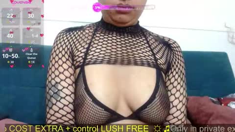 Snapshot of megannrouse_ chatting on 09-15-25, 12:27 MEGAN online show from 09-15-25, 12:27